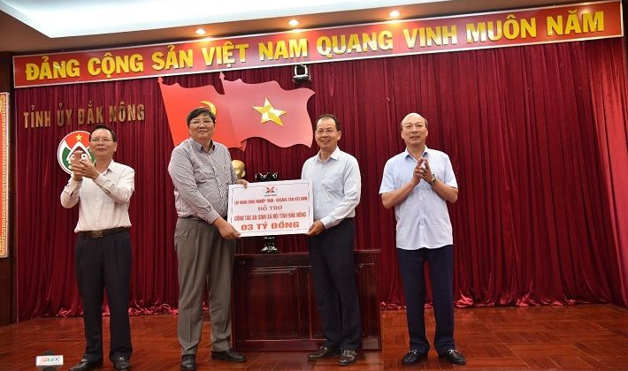 Tỉnh Đắk Nông sẵn sàng hỗ trợ TKV tháo gỡ khó khăn cho các dự án