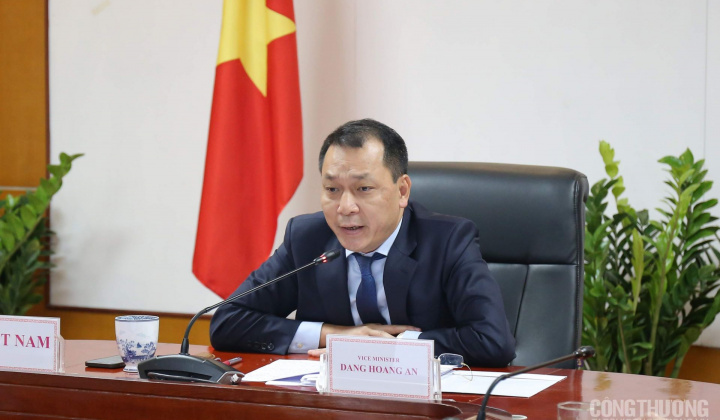 Đối thoại chính sách cấp cao ASEAN: Sớm thúc đẩy quá trình chuyển đổi sang Điện sạch Toàn cầu