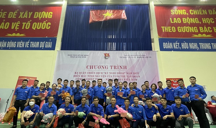 Nghĩa tình Tuổi trẻ Than Thống Nhất với chiến dịch “Kỳ nghỉ hồng”