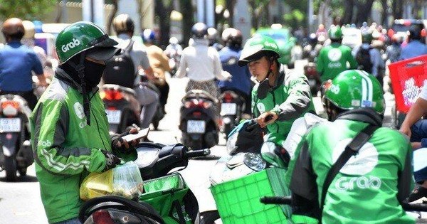 Bộ Công Thương yêu cầu Grab thông báo rõ về chính sách phụ phí, giá cước