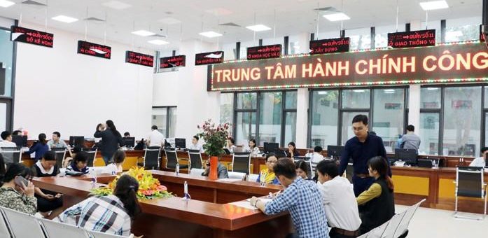 Một số giải pháp nâng cao vai trò quản lý của nhà nước về kinh tế - xã hội ở Việt Nam