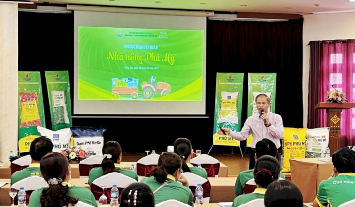 “Nhà nông Phú Mỹ”: Lan tỏa kỹ thuật canh tác tới bà con nông dân