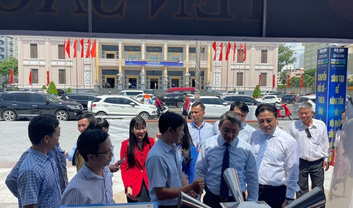 Hệ thống quản lý và điều khiển nhà yến thông minh tham gia triển lãm TechFest 2022