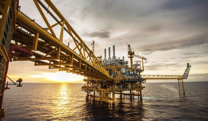 Giá dầu thô 25/8: Tiếp tục duy trì đà tăng mạnh, đàm phán thoả thuận hạt nhân Iran chưa có đột phá mới