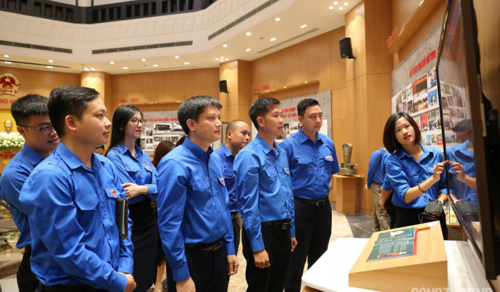 Đoàn Thanh niên Bộ Công Thương: Hun đúc lòng yêu nước và tinh thần dân tộc