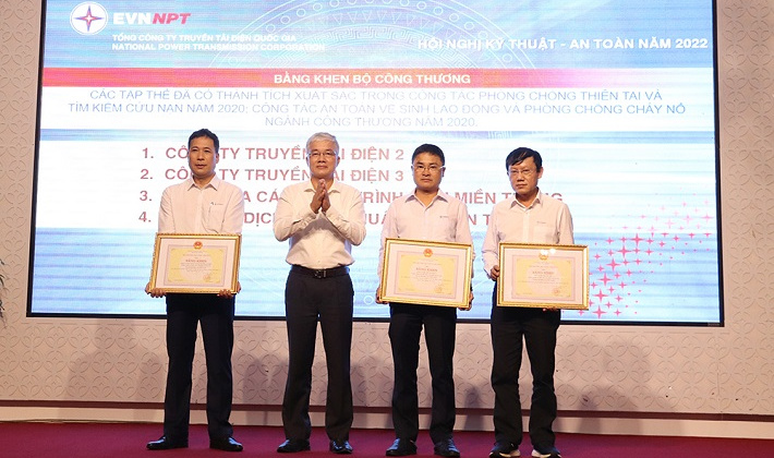EVNNPT luôn hoàn thành tốt nhiệm vụ đảm bảo vận hành an toàn, ổn định lưới điện truyền tải