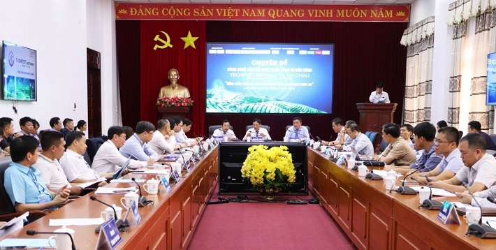 Thúc đẩy chuyển đổi sang năng lượng xanh thân thiện với môi trường