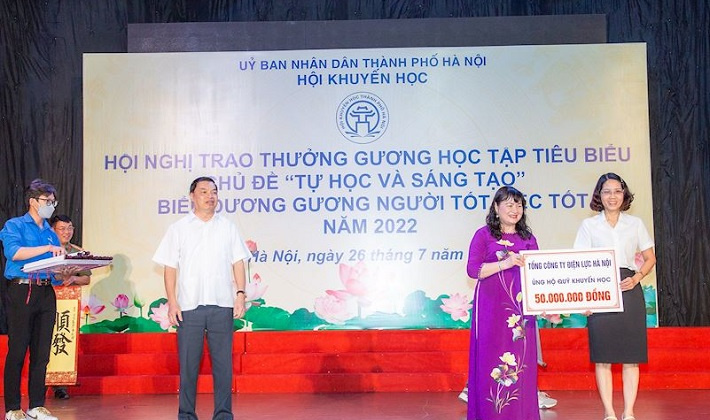 EVNHANOI đồng hành cùng Quỹ Khuyến học Thành phố Hà Nội
