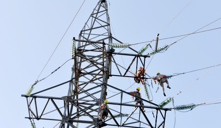 Điện lực Miền Bắc đảm bảo cấp điện ổn định, không để xảy ra sự cố