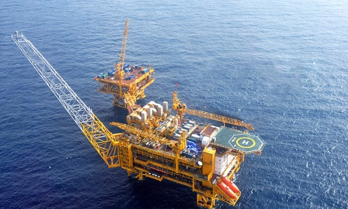 Nghiên cứu phát triển công nghệ thiết kế, thi công, lắp đặt các công trình Dầu khí biển siêu trường, siêu trọng phù hợp với điều kiện Việt Nam