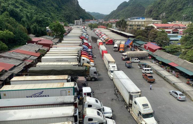 Chấn chỉnh, xử lý tiêu cực trong hoạt động xuất, nhập khẩu tại cửa khẩu biên giới đất liền