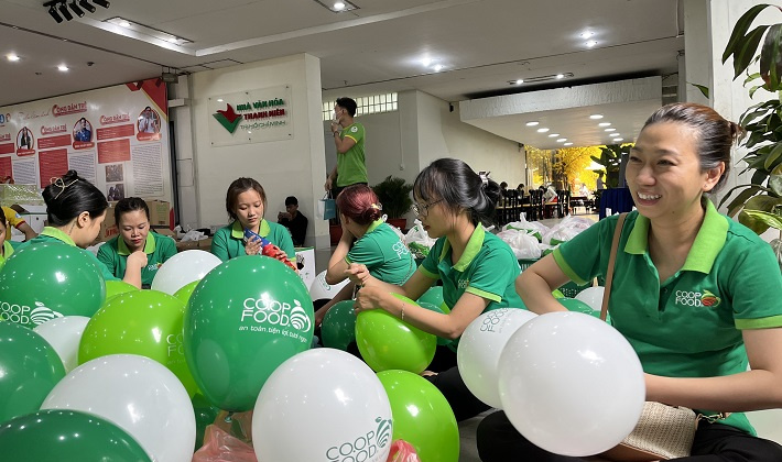 Co.op Food chăm lo Tết cho hơn 500 trẻ em có hoàn cảnh khó khăn