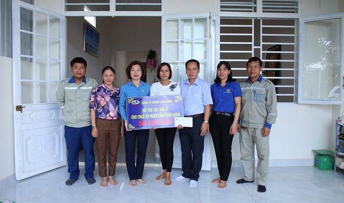 Công đoàn Công ty Nhôm Lâm Đồng: Phát huy vai trò đại diện, chăm lo cho người lao động