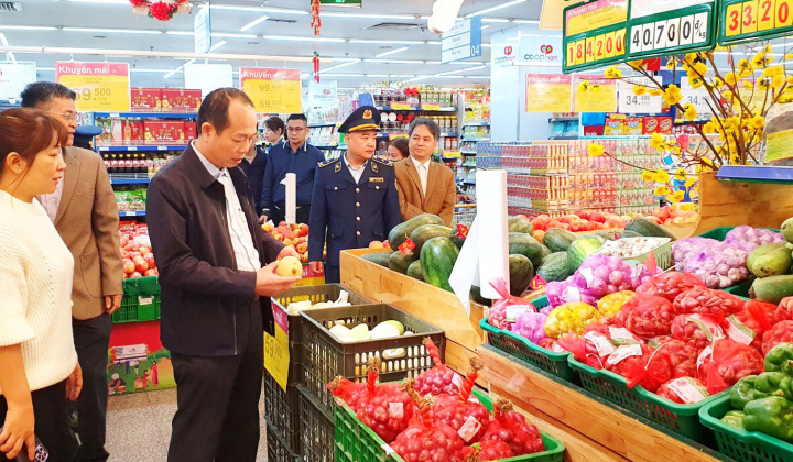 Tiếp tục theo dõi cung - cầu, bình ổn thị trường hàng hóa sau Tết