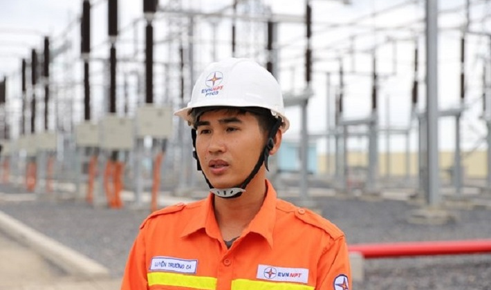 Đầu năm trò chuyện với người đạt giải Nhất thợ giỏi EVN năm 2022 nghề quản lý vận hành trạm biến áp