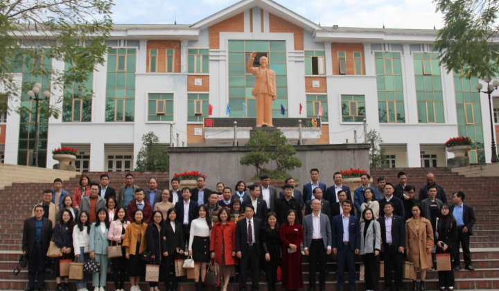 VALOMA hỗ trợ Trường cao đẳng Cơ điện Phú Thọ đào tạo ngành Logistics