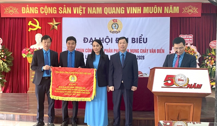 Công đoàn Phân lân Nung chảy Văn Điển tổ chức thành công Đại hội lần thứ 28
