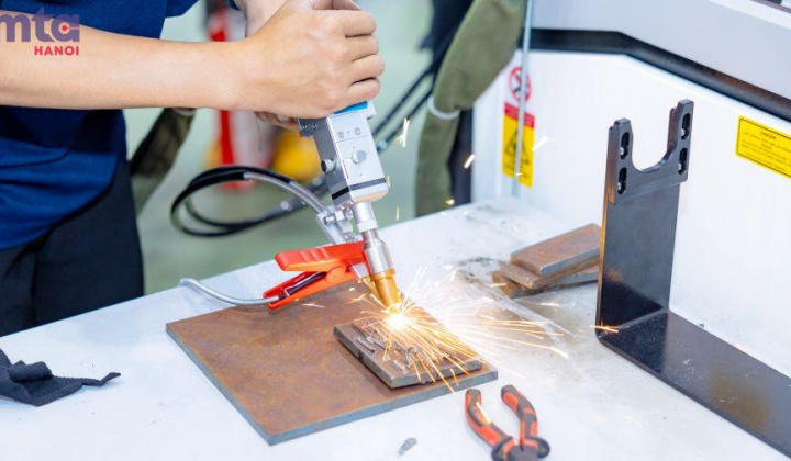 Khai mạc Triển lãm Cơ khí chính xác và sản xuất chế tạo -  MTA HANOI 2023