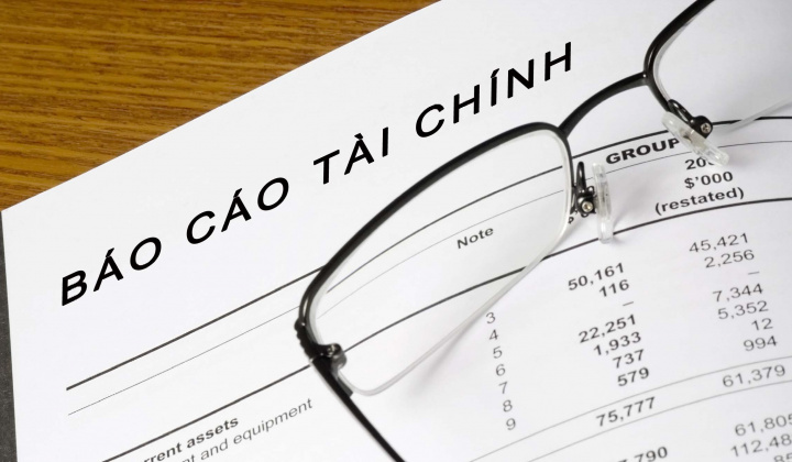 Ảnh hưởng của thông tin trên báo cáo tài chính đến giá cổ phiếu của các công ty niêm yết trên thị trường chứng khoán Việt Nam
