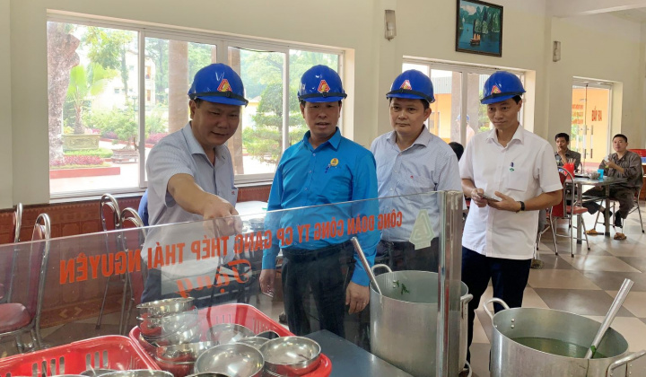 Giao lưu kinh nghiệm hoạt động công đoàn Thép và Hóa chất