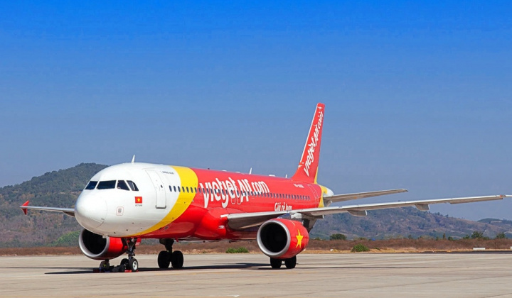 Ngân hàng HDBank (HDB) có thể vừa thu về 800 tỷ từ việc thoái vốn khỏi Vietjet Air (VJC)