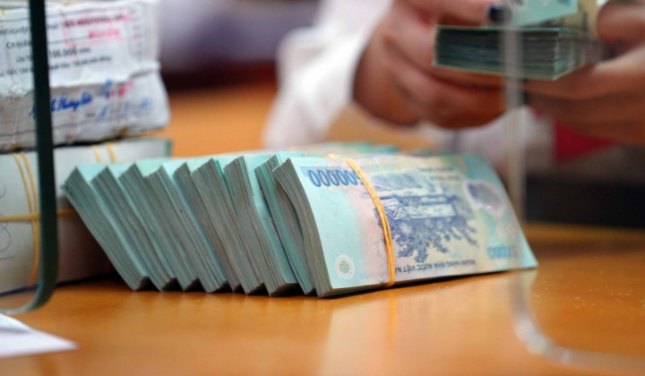 Lãi suất liên tục “hạ nhiệt” - cơ hội “vàng” cho người vay mua nhà, kinh doanh