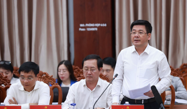 Bộ trưởng Nguyễn Hồng Diên: 5 nhiệm vụ trọng tâm để phát triển kinh tế tỉnh Bến Tre