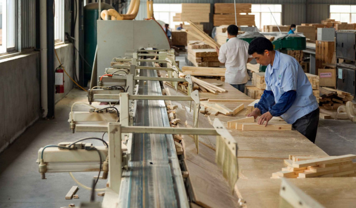 Kết thúc điều tra, Bộ Công Thương chính thức áp thuế chống bán phá giá lên bàn ghế Trung Quốc