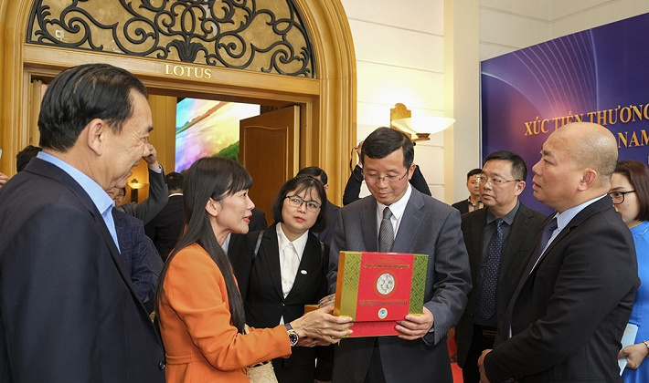 Yến sào Khánh Hòa tham dự hoạt động xúc tiến thương mại Việt Nam - Trung Quốc