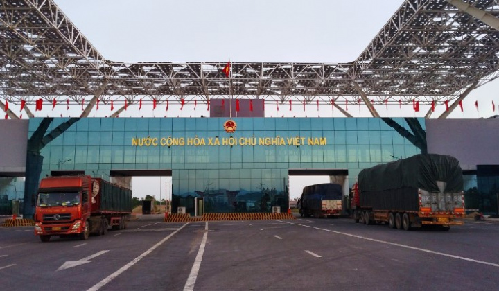 Cửa khẩu Đông Hưng (cầu Bắc Luân 2) chính thức được chỉ định là cửa khẩu nhập khẩu lương thực