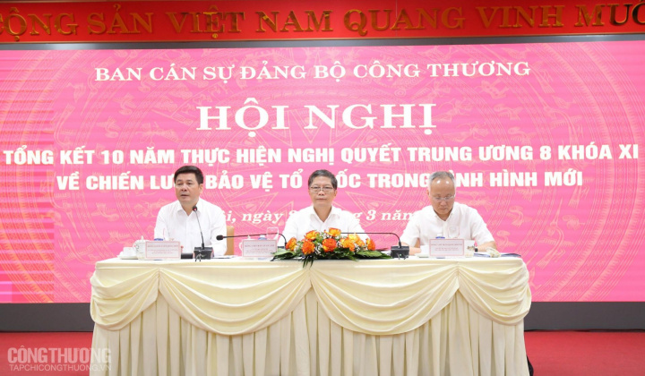 Tổng kết 10 năm thực hiện Nghị quyết Trung ương về bảo vệ Tổ quốc trong tình hình mới