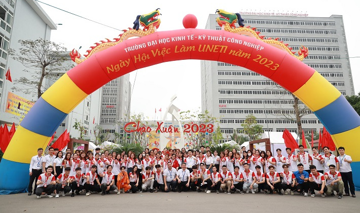 Ngày hội Việc làm UNETI 2023: Mang nhiều cơ hội việc làm đến với sinh viên