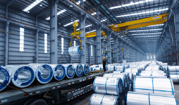 Tôn Hòa Phát ký nhiều đơn hàng xuất trong tháng 4, khai thác thêm các thị trường mới