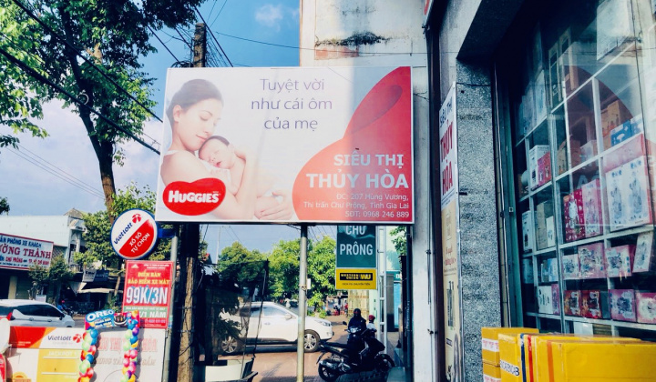 Tự gắn biển “Siêu thị” để lừa dối người tiêu dùng