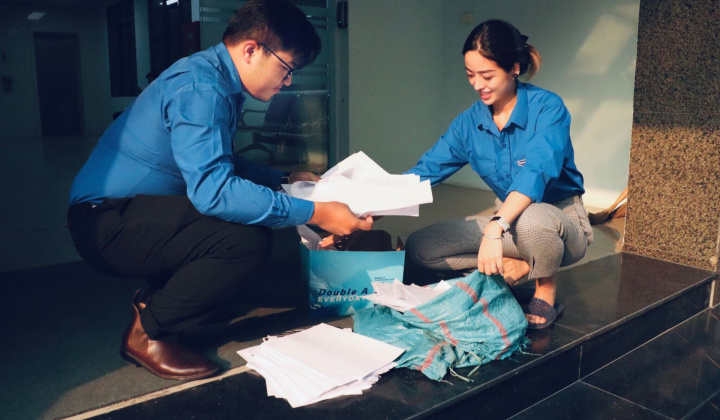 Nét đẹp màu áo xanh tại trụ sở Cục Xúc tiến thương mại