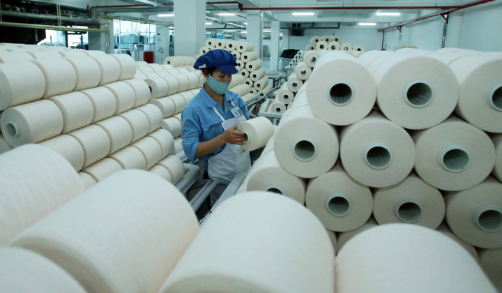 Sợi Thế Kỷ: Đơn hàng sụt giảm, lợi nhuận quý I/2023 giảm 98%