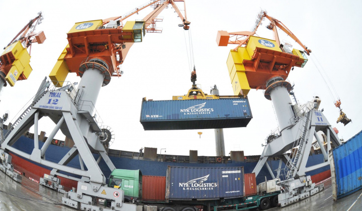 4 tháng đầu năm, xuất siêu 6,35 tỷ USD