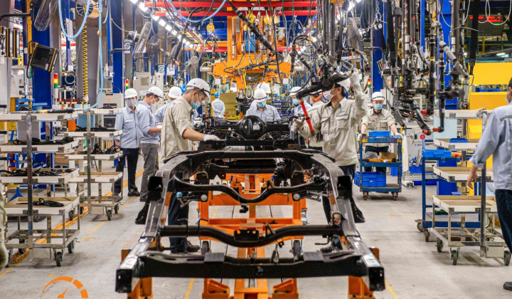 Sản xuất công nghiệp đang chịu ảnh hưởng của sụt giảm tổng cầu thế giới