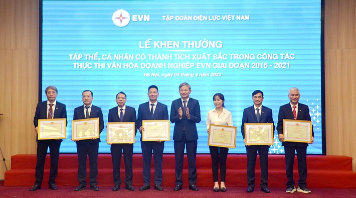 Văn hóa EVN là nền tảng, nguồn sức mạnh nội sinh cho sự phát triển bền vững của EVN