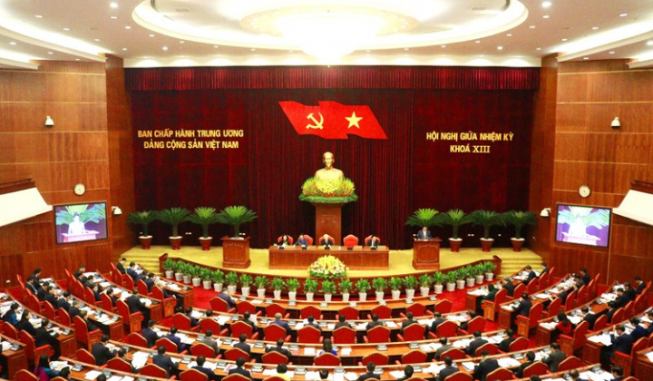 Ngày làm việc thứ nhất của Hội nghị giữa nhiệm kỳ Ban Chấp hành Trung ương Đảng khoá XIII