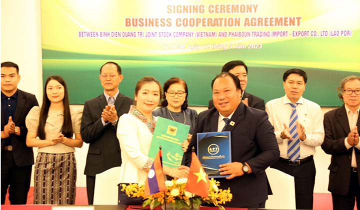 Bình Điền tăng cường đưa sản phẩm phân bón Đầu Trâu đến với thị trường Lào