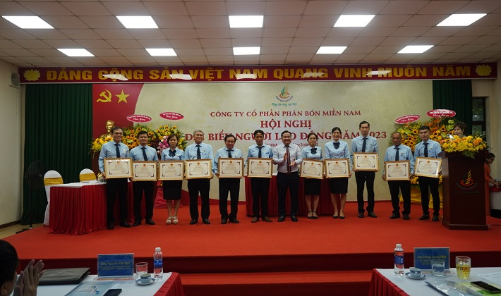 Phân bón miền Nam: Nỗ lực cải thiện môi trường, tạo động lực để người lao động cống hiến