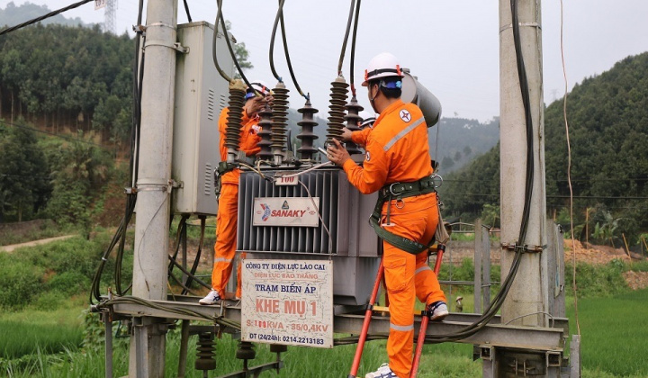 EVNNPC khuyến cáo khách hàng sử dụng điện tiết kiệm, tránh các sự cố