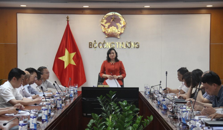 Đẩy mạnh ứng dụng công nghệ thông tin trong bình chọn sản phẩm công nghiệp nông thôn tiêu biểu