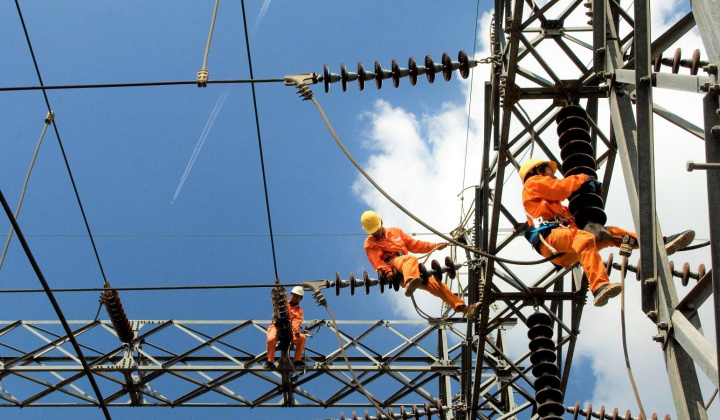 Sau Công điện của Thủ tướng, Ủy ban Quản lý vốn chỉ đạo EVN, PVN, TKV triển khai các giải pháp bảo đảm cung ứng điện