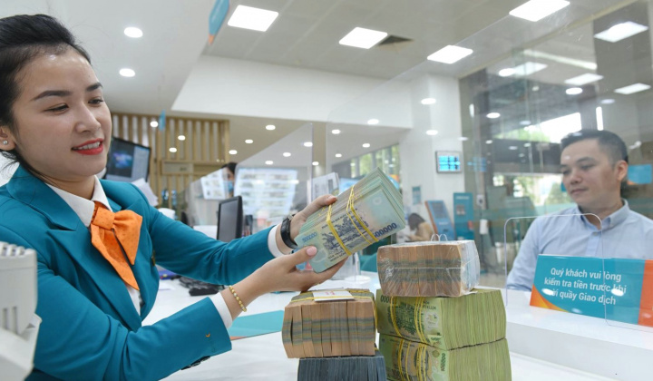 Ngân hàng Nhà nước giảm lãi suất điều hành lần thứ 4 liên tiếp, trần lãi suất tiền gửi dưới 6 tháng về dưới 5%