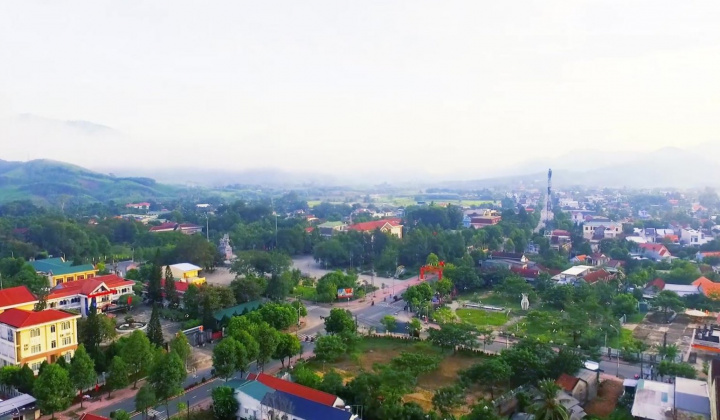 Huyện Ba Tơ: Khai thác tiềm năng, lợi thế để phát triển toàn diện, bền vững