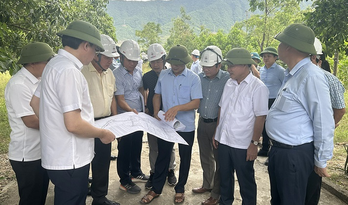 Đốc thúc tiến độ bồi thường, giải phóng mặt bằng Dự án trạm biến áp 220kV Vũng Áng