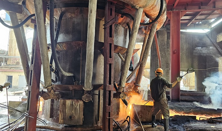 Công ty CP Phân lân nung chảy Văn Điển: Sôi nổi phong trào thi đua thiết thực chào mừng kỷ niệm