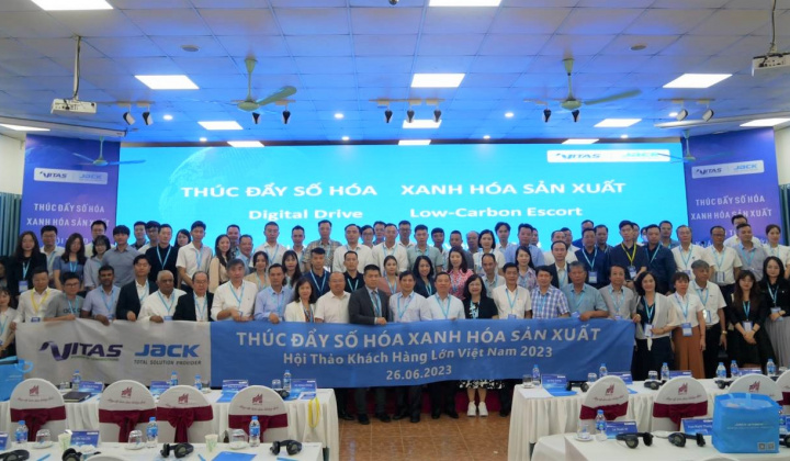 Thúc đẩy số hóa, xanh hóa để tăng lợi thế cạnh tranh cho dệt may